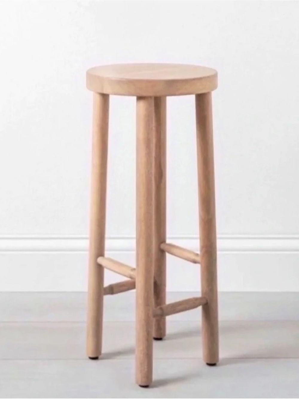 Hearth & Hand with magnolia| side table